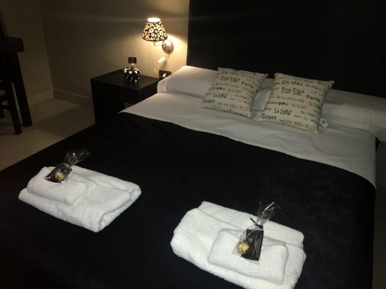 Hotel Del Parque San Miguel de Tucumán Eksteriør billede